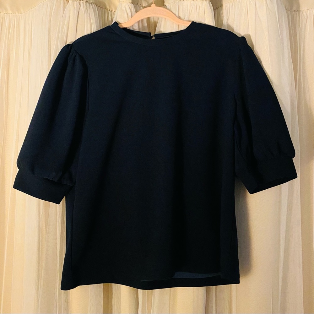 Shirt balloon sleeve navy dress top. 3X
